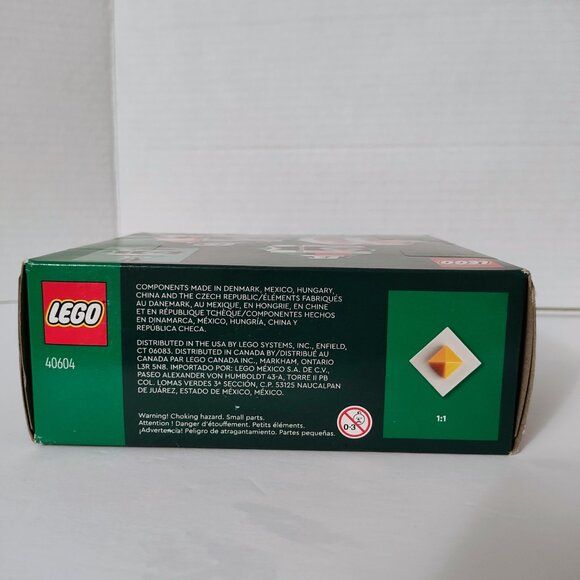 LEGO Christmas Decor Set - Limited Edition - 40604 - Picture 5 of 7